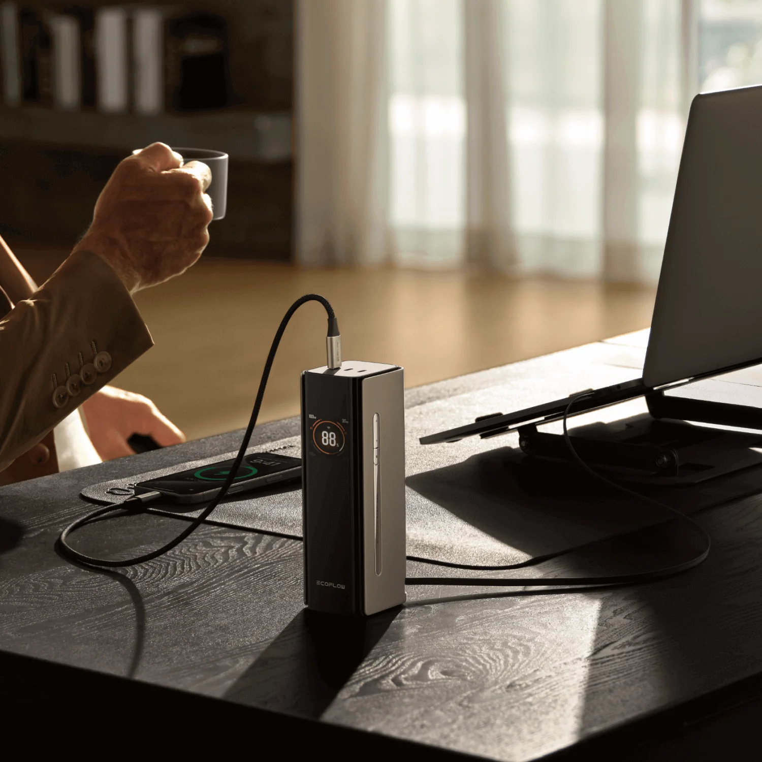 Batterie externe EcoFlow RAPID Pro (27 650 mAh, 300 W, câble intégré 140 W) - Image 3